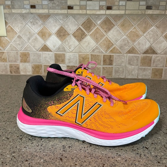 New Balance Shoes - New Balance Women’s Fresh Foam 680 V7 Orange, Black and Pink Size 9